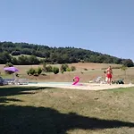 Domaine De La Petite Tour Vendégház