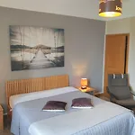 Domaine De La Petite Tour Vendégház 3*