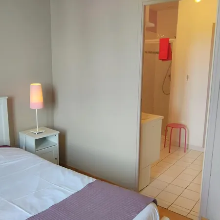 Domaine De La Petite Tour Guest house Montreal (Aude)
