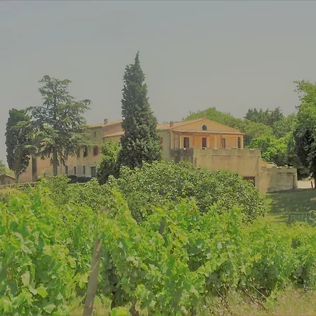 Domaine De La Petite Tour Guest house 3*